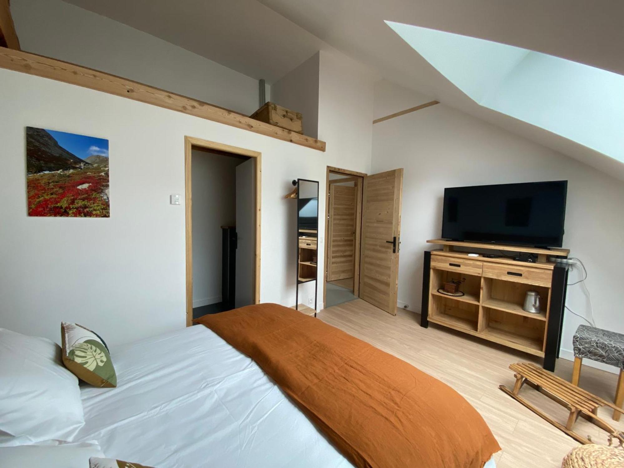 Bed and Breakfast Le Couleau Chateauroux-les-Alpes Екстер'єр фото